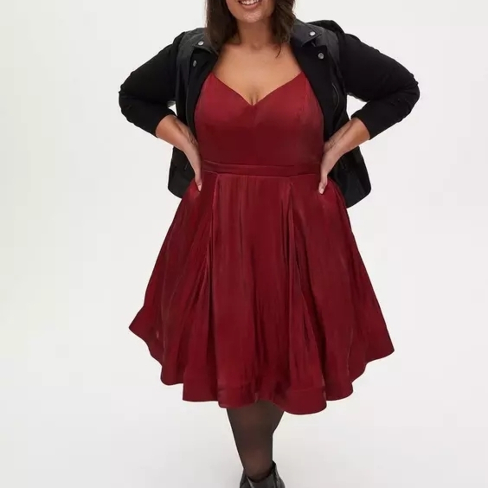 Torrid NWT Mini Satin Dress In Burgundy Red- Size 22